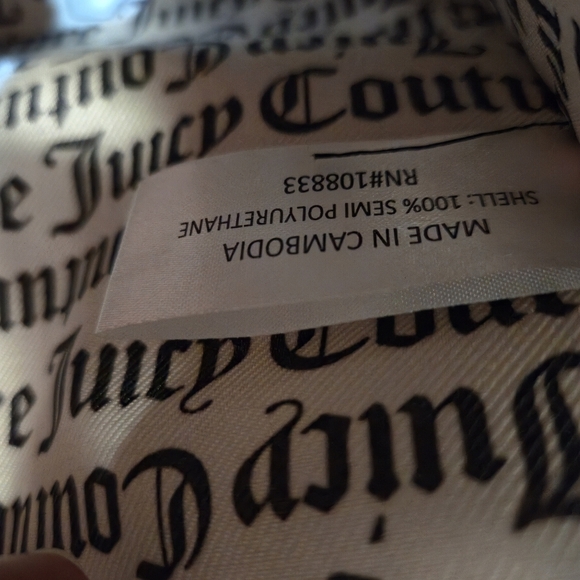 Juicy Couture Pink Quilted Heart Bag With Wide Adjustable Strap - Picture 9 of 16